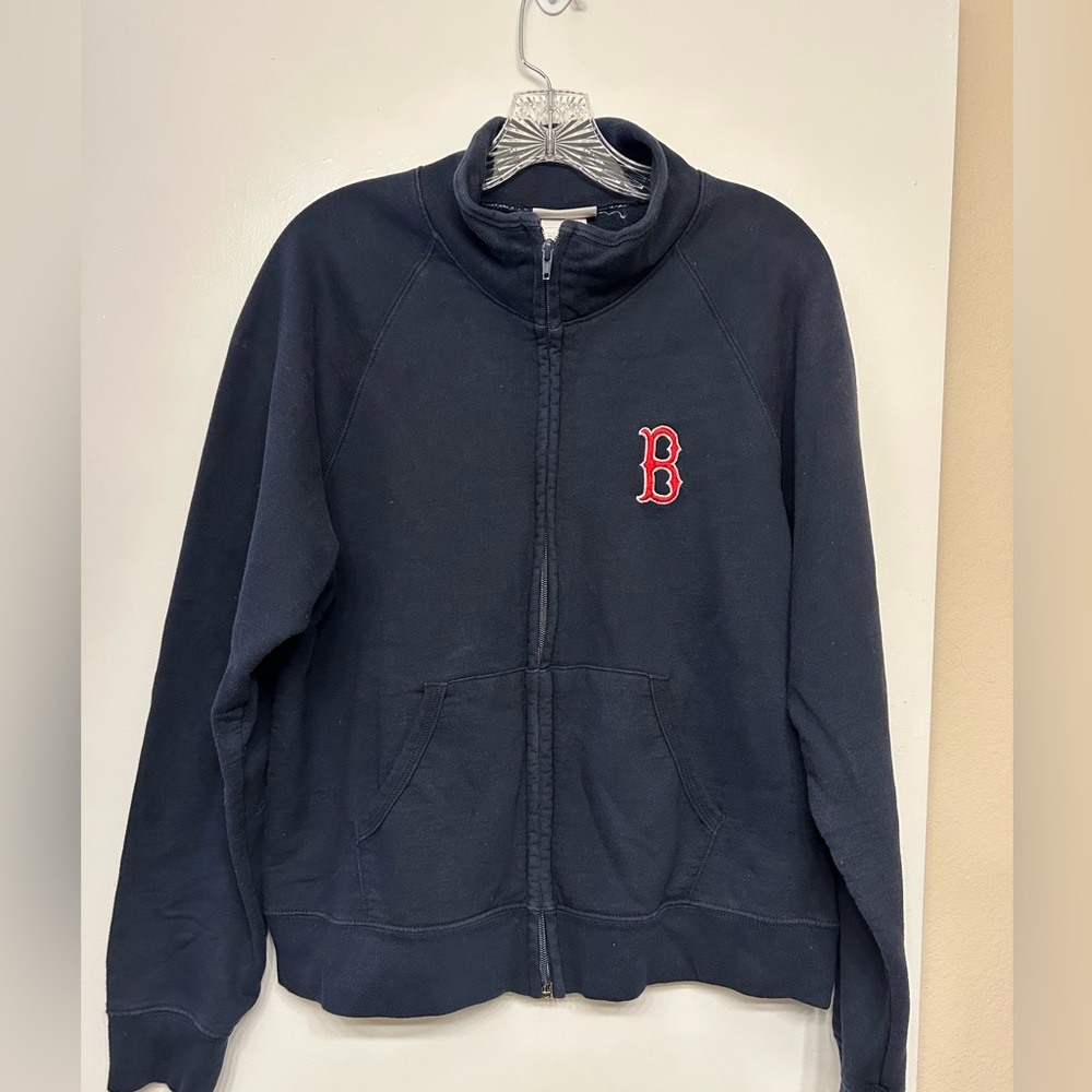 Boston Red Sox sweatshirt